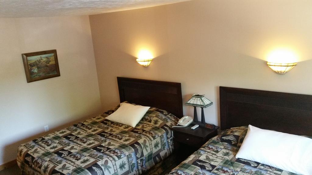 K&G Lodge Oswego Room photo